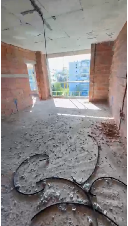 Apartment 2+1+2+Balcony for sale in Ali Dem