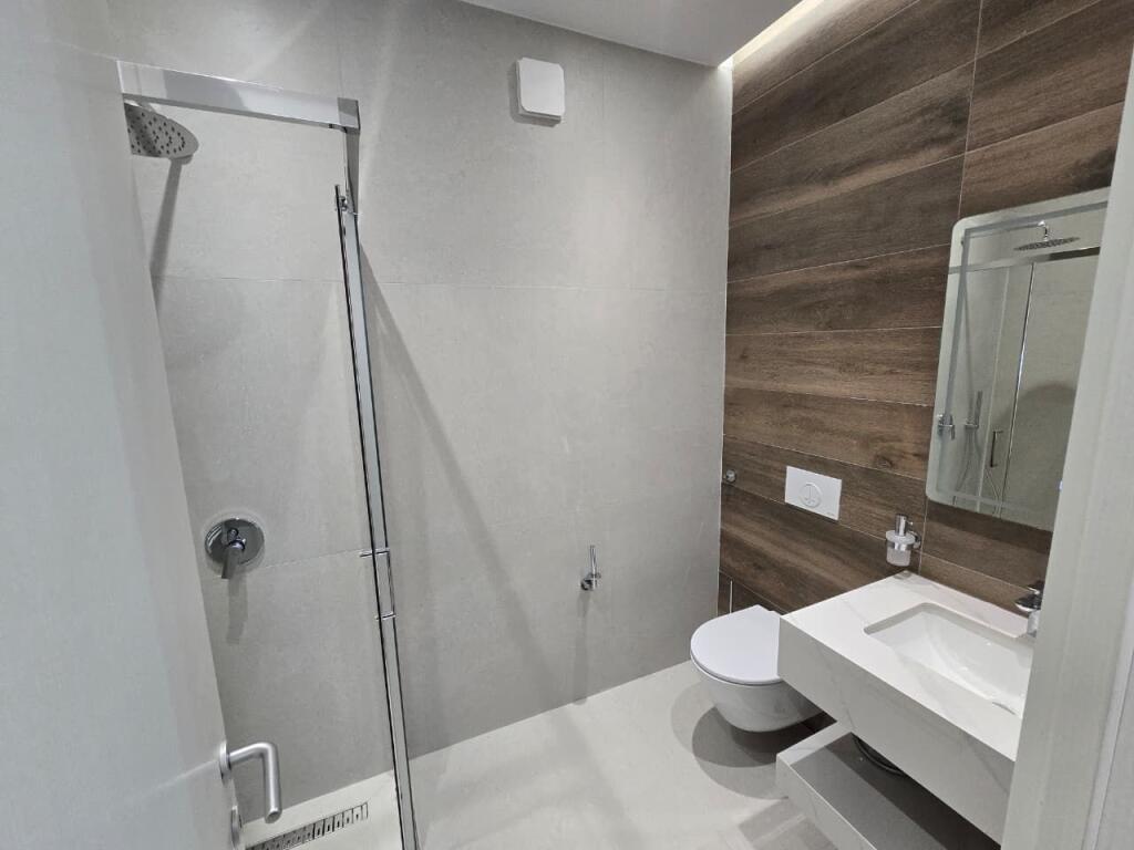 Apartment 2+1+2, New Boulevard!