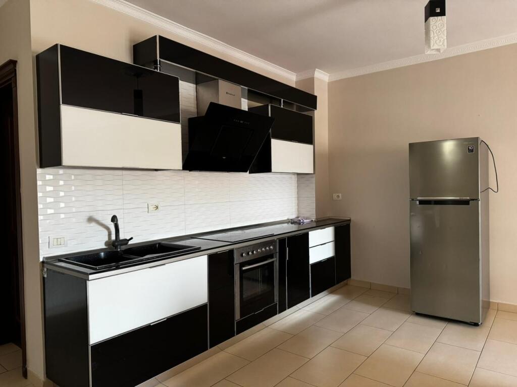 Apartament ne shitje 1+1