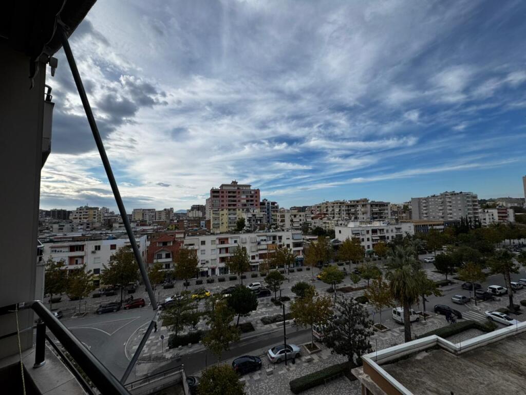 Apartament ne shitje 1+1