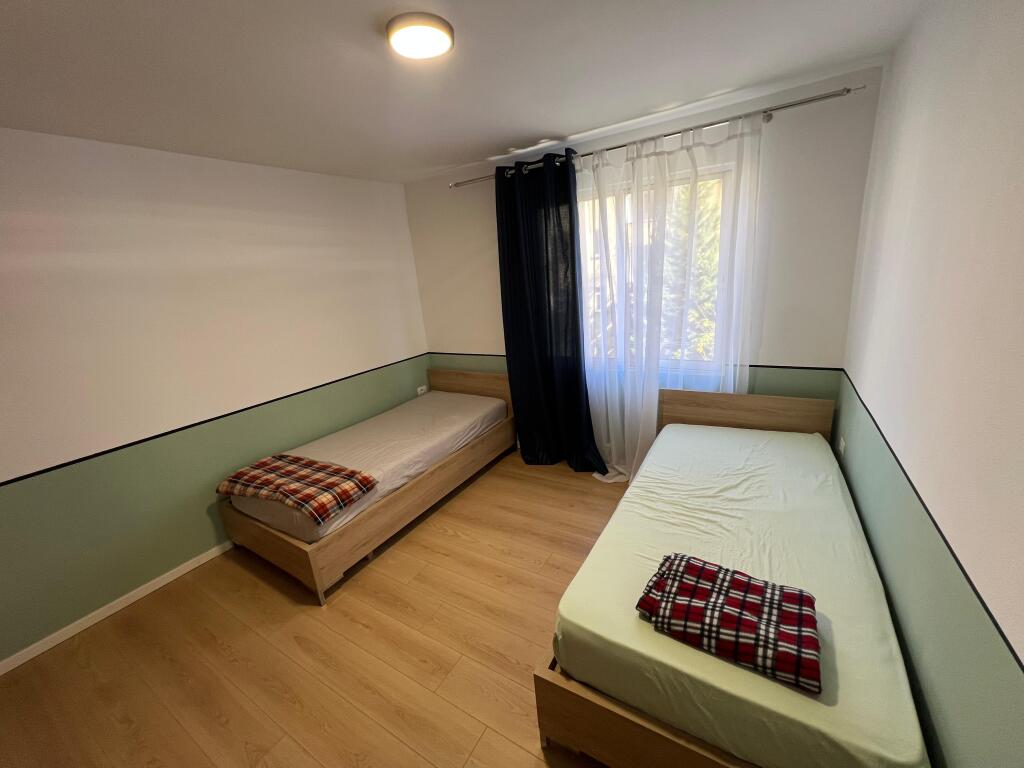 APARTAMENT 1+1 ME QIRA TEK VASIL SHANTO  50,000 Lek/muaj