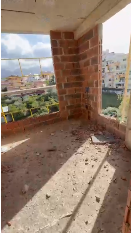 Apartment 2+1+2+Balcony for sale in Ali Dem