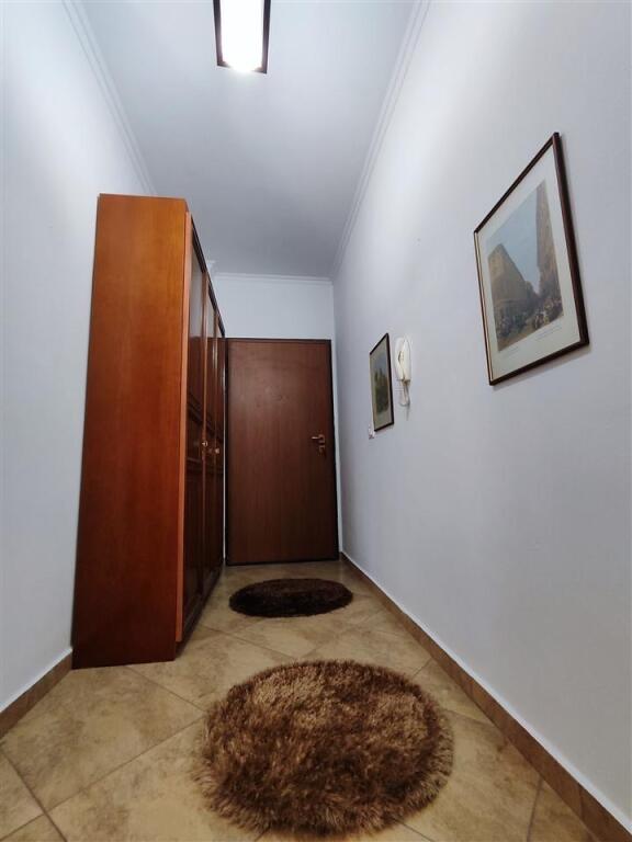 Affittasi 2+1 in Via Kavaja vicino a Delijorgji