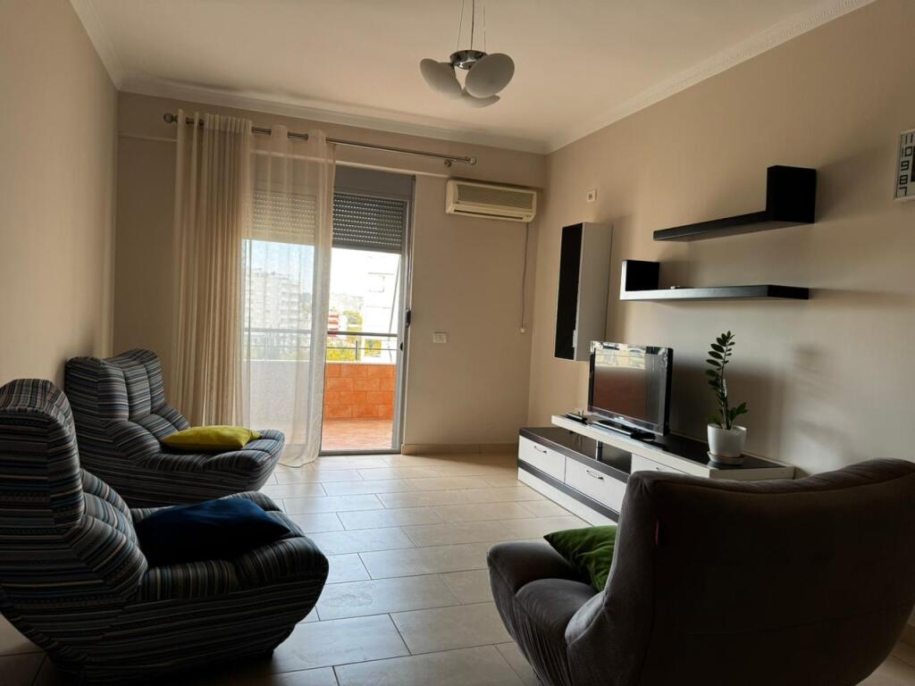 Apartament ne shitje 1+1