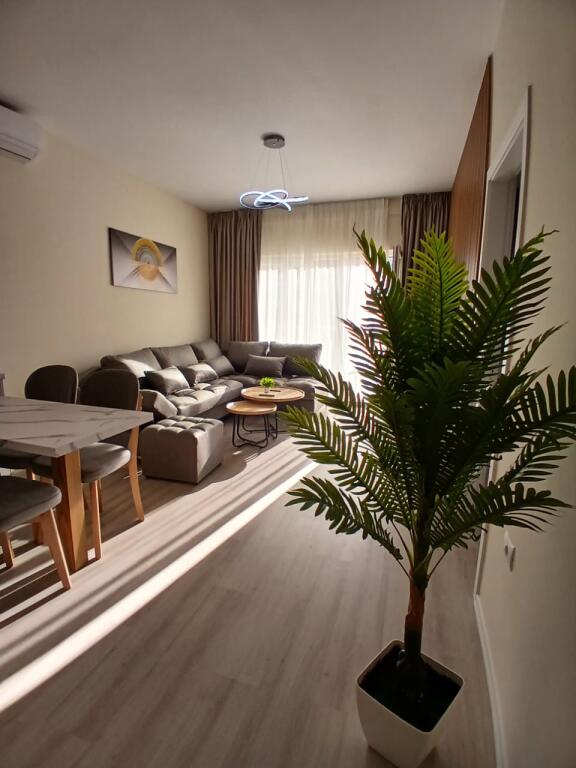 Apartament 2+1 tek Zogu i Zi!