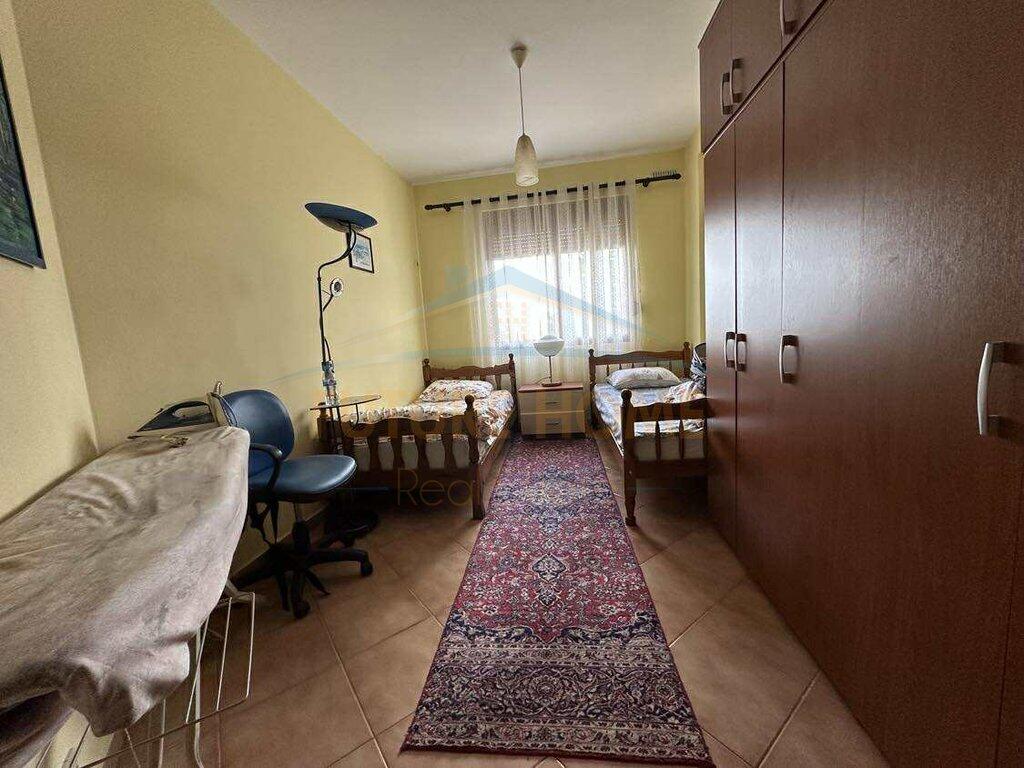 For sale, Apartment 2+1+2 Misto Mame, Tirana