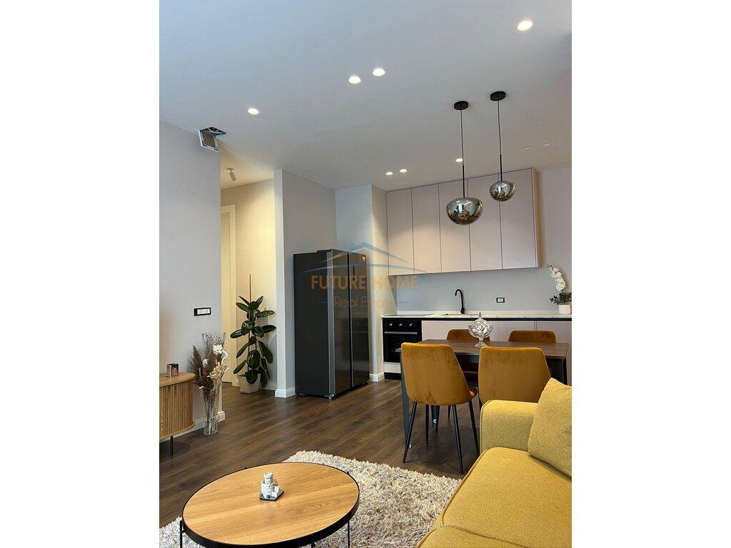 Rent, Apartment 2+1+2, Commune of Paris, Tirana