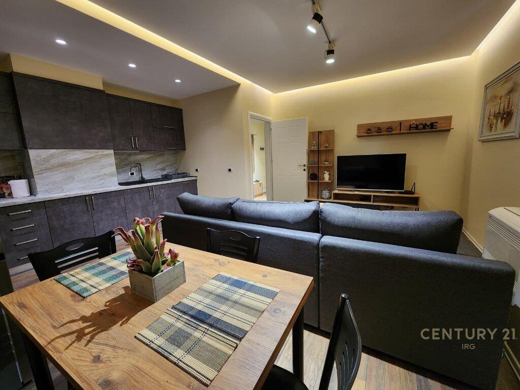 🌟 APPARTAMENTO DI LUSSO IN VENDITA 1+1 – 9 PIANI, TIRANA 🌟
