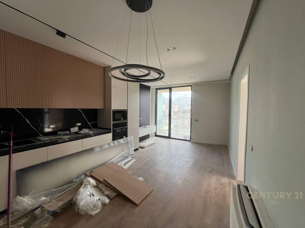 IN VENDITA APPARTAMENTO 2+1 – RESIDENZA “GOLDEN TOWER”, VIA MINE PEZA