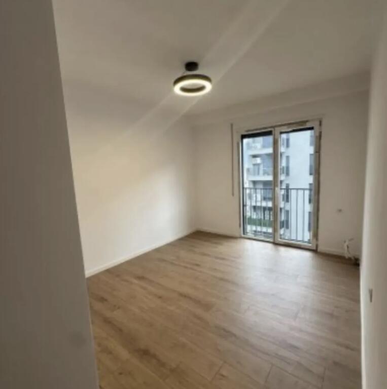 Apartment 2+1 for sale in Astir with parking included