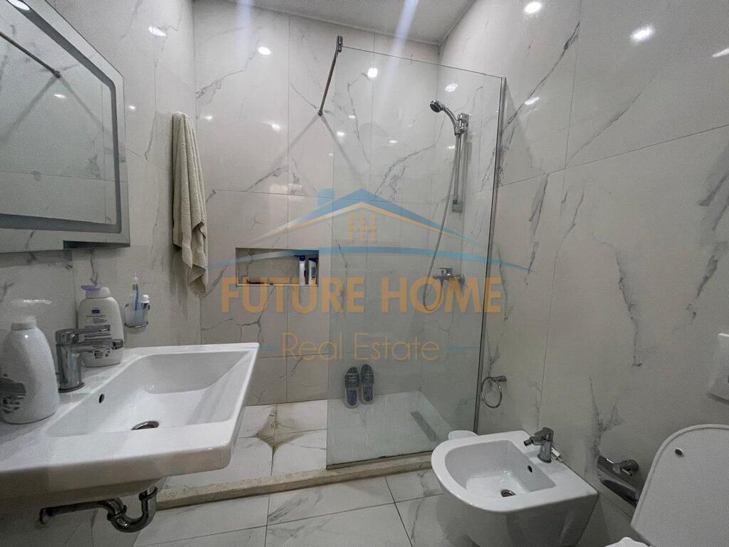 For sale, Apartment 2+1+2, Kinostudio, Tirana