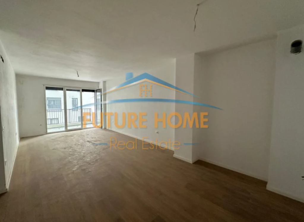 Shitet, Apartament 2+1+2, Tirana Trio Towers, Don Bosko