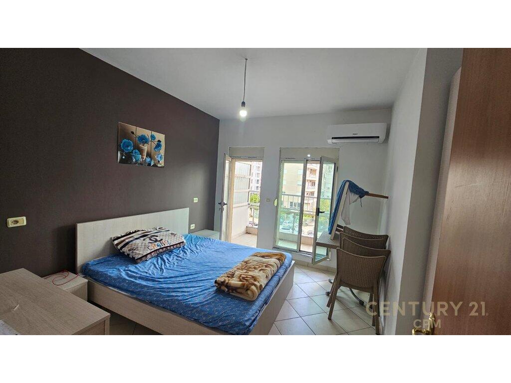 Appartamento 1+1 in Vendita vicino a Bulevardi i Ri, Tirana