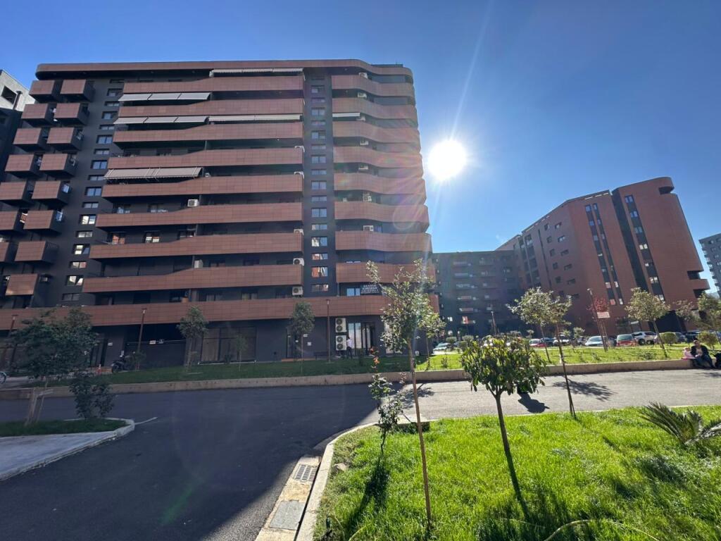 Apartament 2+1 per shitje tek Oasis Residence ne Astir.