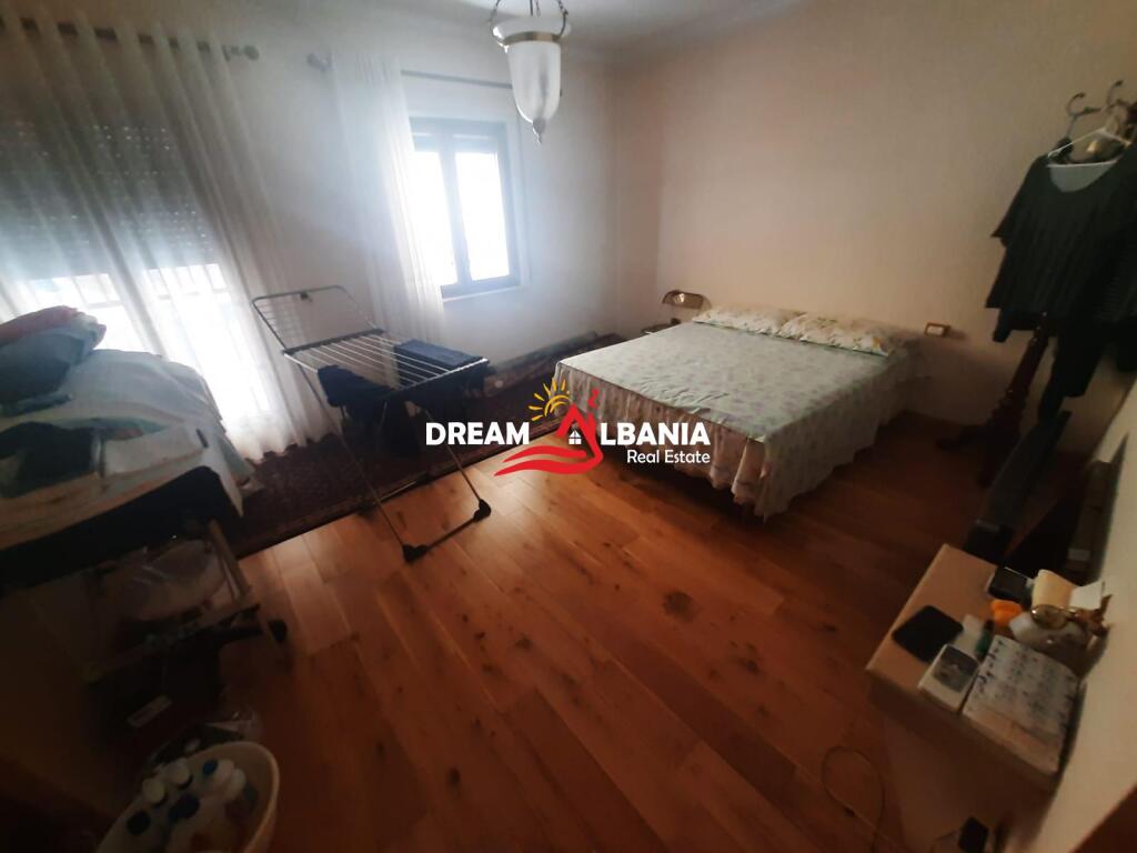 Appartamenti 3+1 in affitto nel centro di Tirana (ID4231282 )