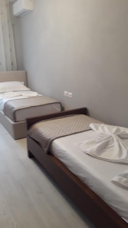 In vendita 2+1, via Barrikadave centro, prezzo 250 mila euro, parcheggio opzionale