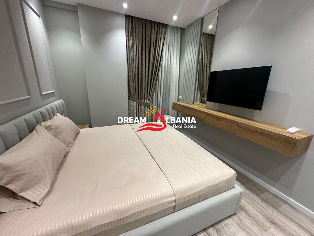 Super Appartamento 1+1+Posto Auto in Affitto vicino al Mercato Nuovo, vicino alla Scuola Rossa a Tirana(ID 42111170)