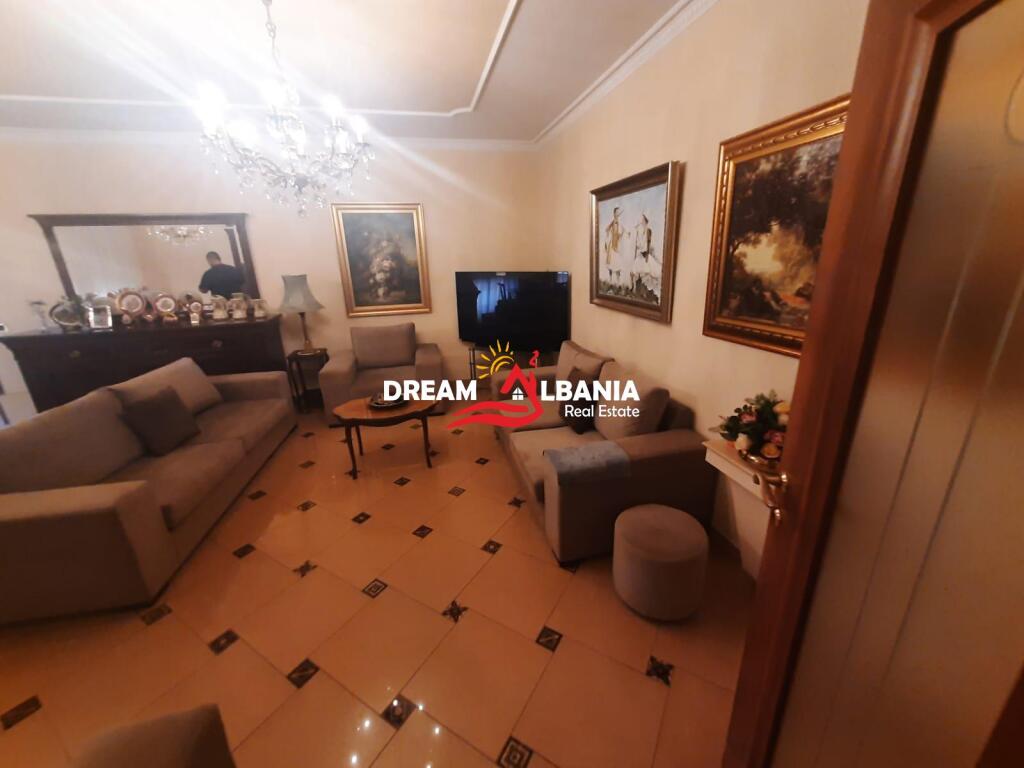 Appartamenti 3+1 in affitto nel centro di Tirana (ID4231282 )