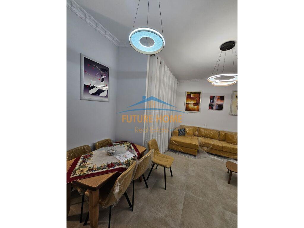 Affitto, Appartamento 2+1+2, Centro, Tirana .