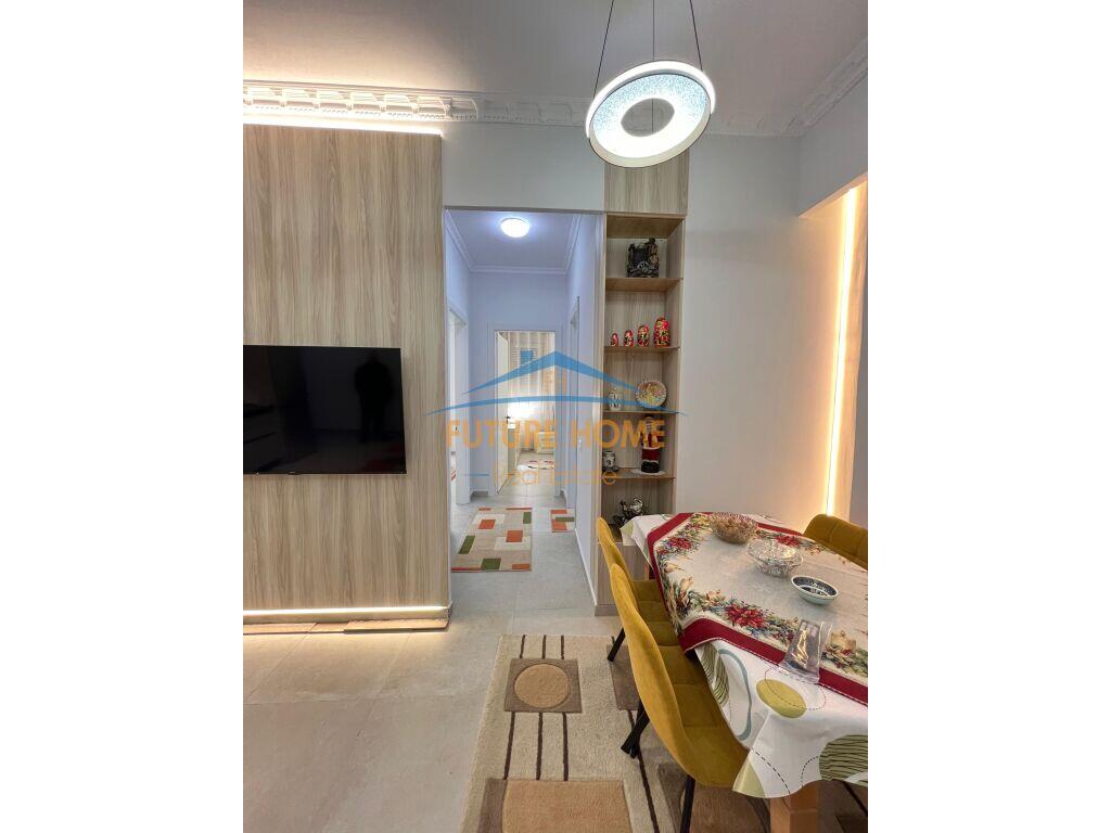 Affitto, Appartamento 2+1+2, Centro, Tirana .