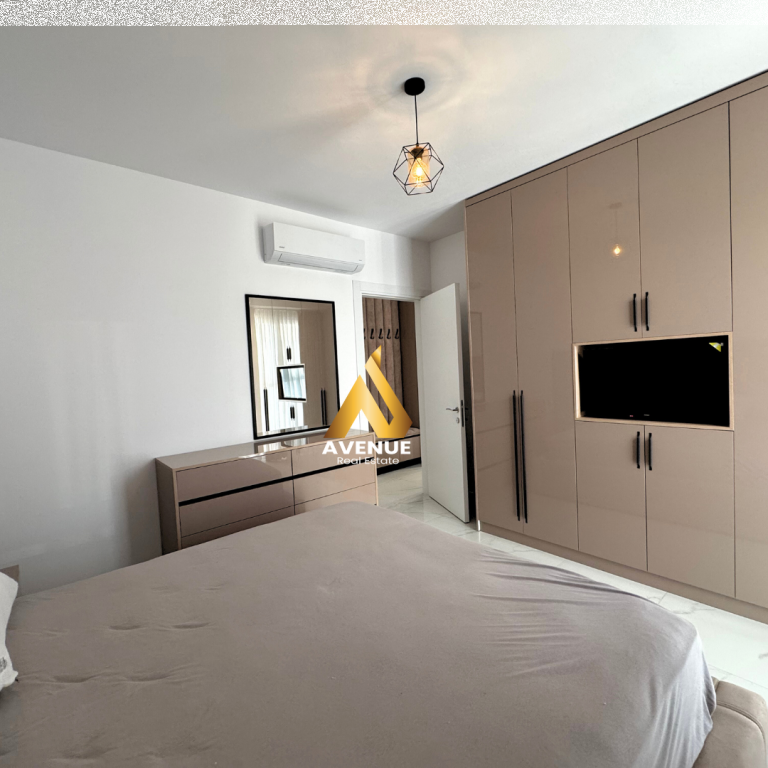 JEPET ME QIRA APARTAMENT 1+1  BULEVARDI MIGJENI ASTIR TIRANE   