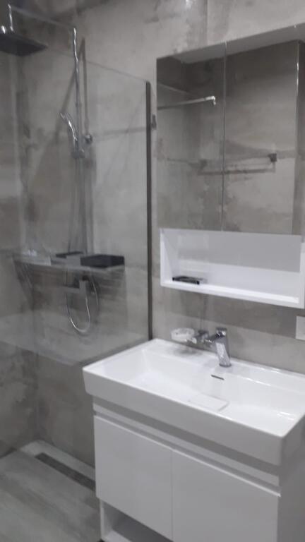 In vendita 2+1, via Barrikadave centro, prezzo 250 mila euro, parcheggio opzionale