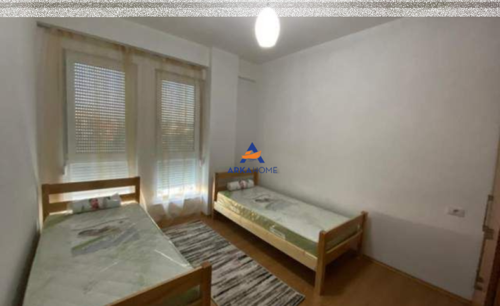 JEPET APARTAMENT ME QERA 3+1+2BALLKONE "5 MAJI" 650 EURO