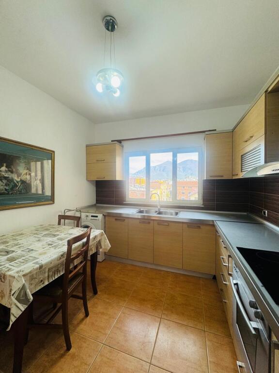 For rent Apartment 1+1+kitchen, Train Station, near the mill, 500 thousand lek