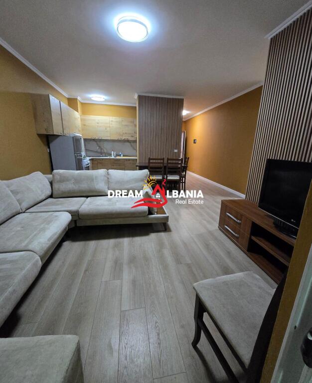 Appartamento 2+1 in affitto a Komuna e Parisit, vicino a Kika 2 (ID 42215428)