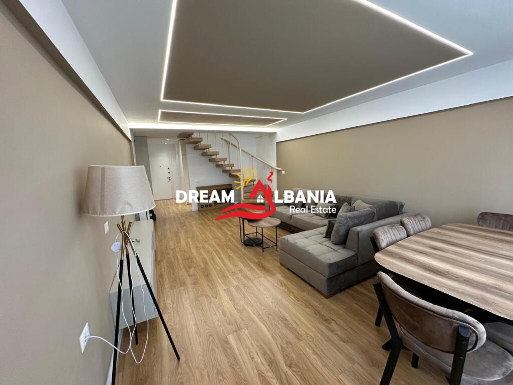 Super Duplex 2+1 in affitto nel centro di Tirana (ID 42215429)