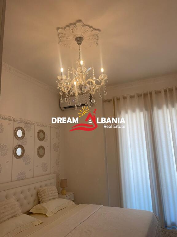 Super Opportunità di Investimento!!! Appartamento in vendita in via Kavaja al Complesso Square 21, Tirana (ID 4111661).