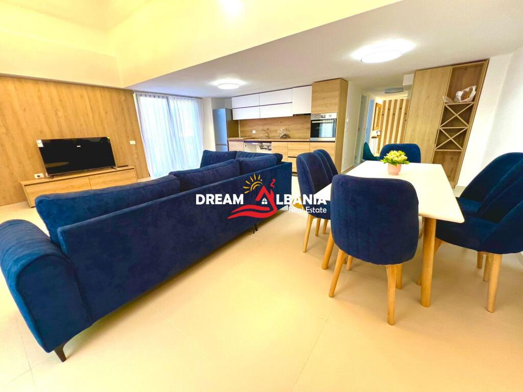 Duplex 3+1+2 e parcheggio in affitto presso Residenca Kodra e Diellit 1 (ID 4231385)