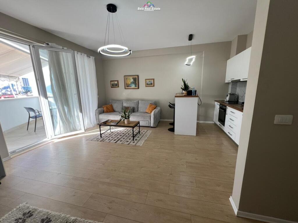 Apartament Me Qera 1+1 prane Shkolles se Baletit (ID B2101212) Tirane