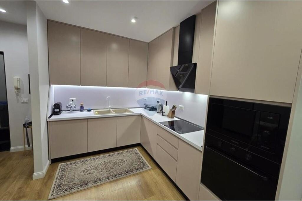 Apartment 2+1 me qera bllok