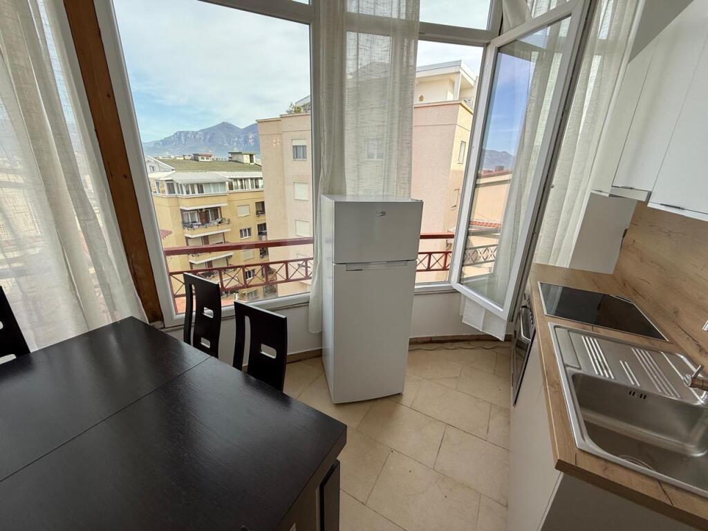 Kodra Diellit, affittasi appartamento 1+1! 550 Euro