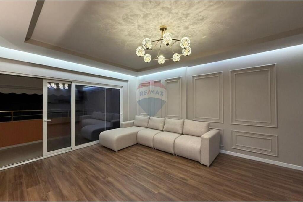 WE SELL APARTMENT 2+1+2 PARIS COMMUNE!