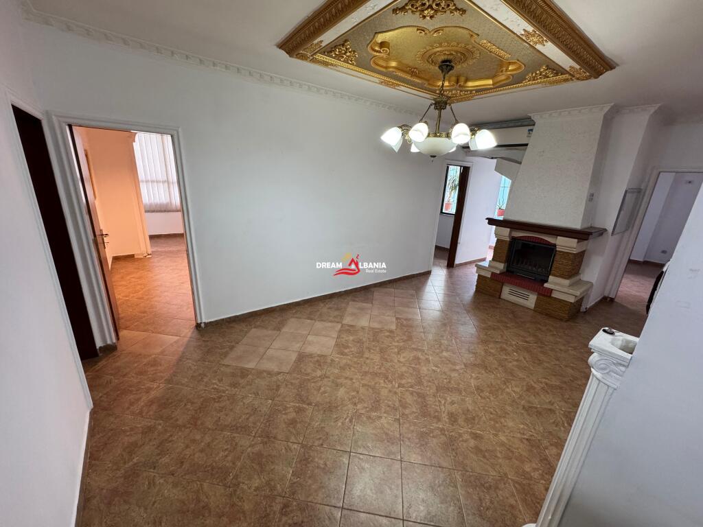 Ambjent me qera me 5 ndarje prane Gjykates se Rrethit ne Vasil Shanto, Tirane (ID 42611381)