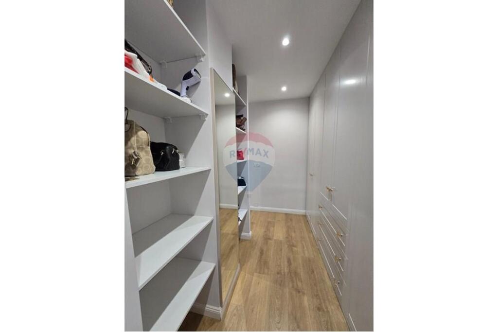 Apartment 2+1 me qera bllok