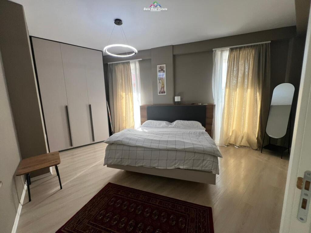 Apartament Me Qera 1+1 prane Shkolles se Baletit (ID B2101212) Tirane