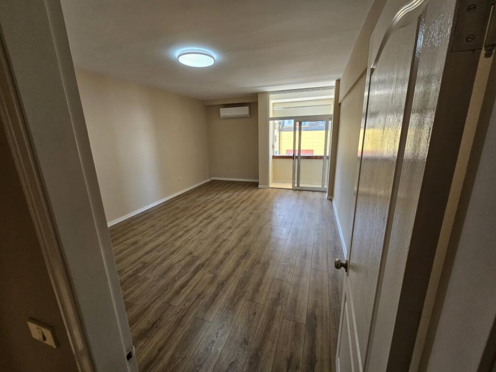 🏢 Appartamento 2+1 (duplex) in affitto nel centro di Tirana