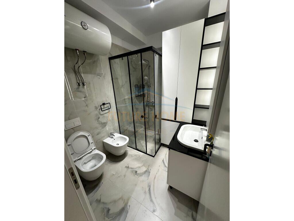 Qera, Apartament 2+1+2+ Post Parkimi, Kodra e Diellit, Tirane
