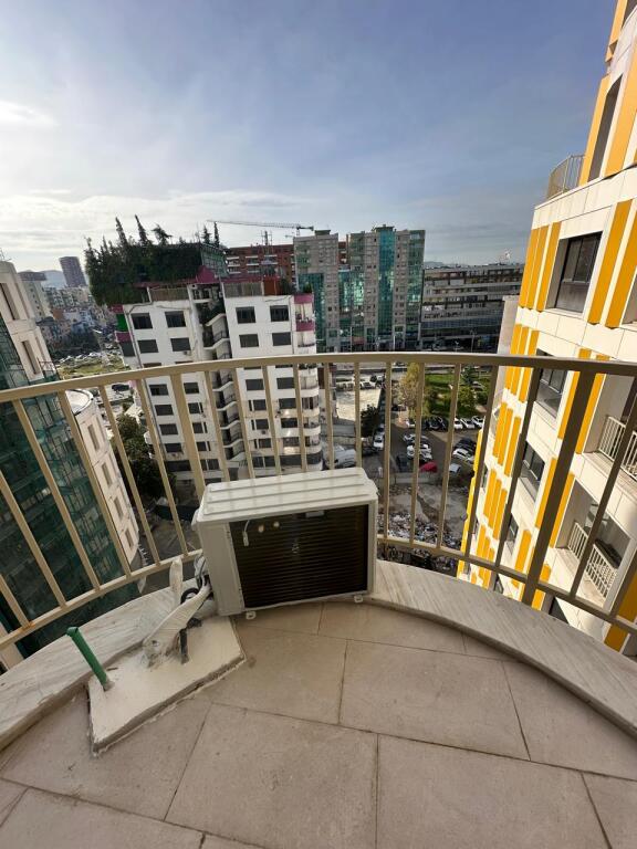 📍 Apartament me qira – Ne Qender te Tiranes Zogu Zi , Perballe Ring Center