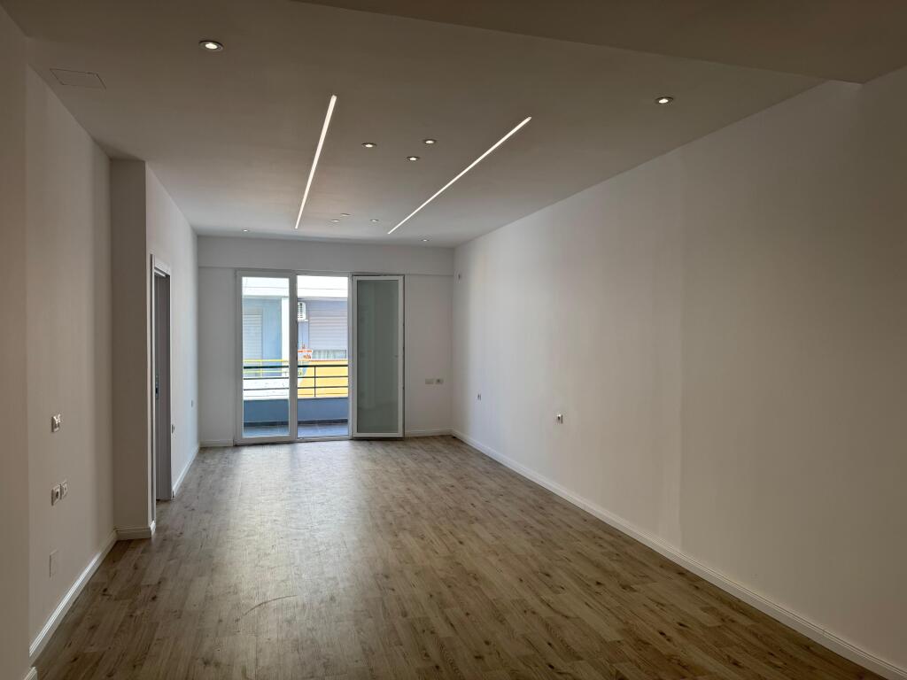 Apartament ne shitje 1+1/Vlore