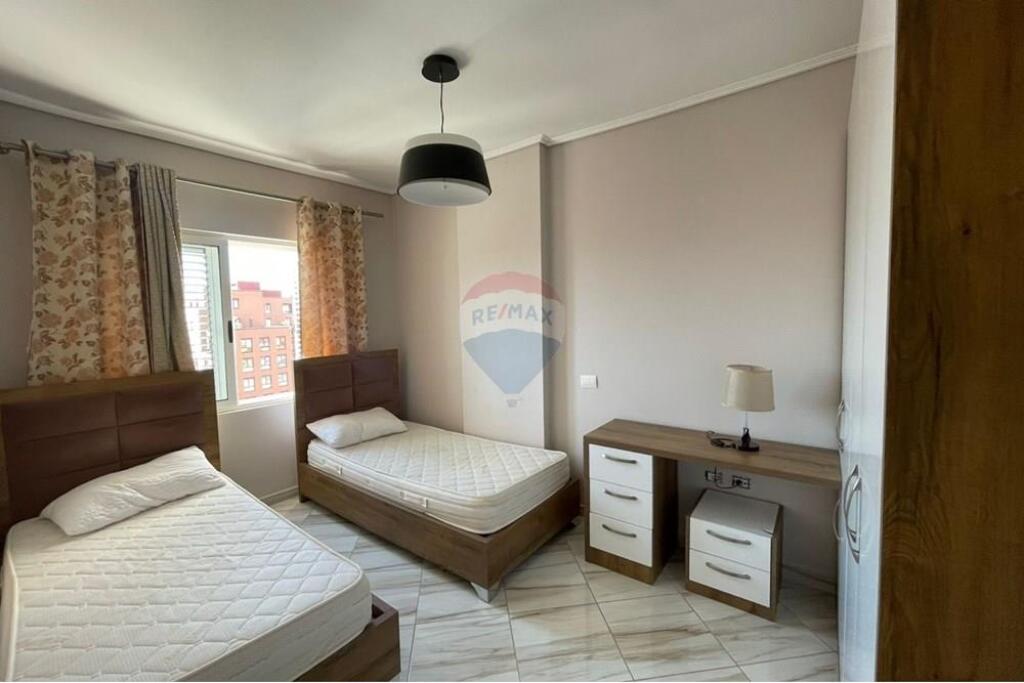 Appartamento - In Affitto - Myslym Shyri, Tirana