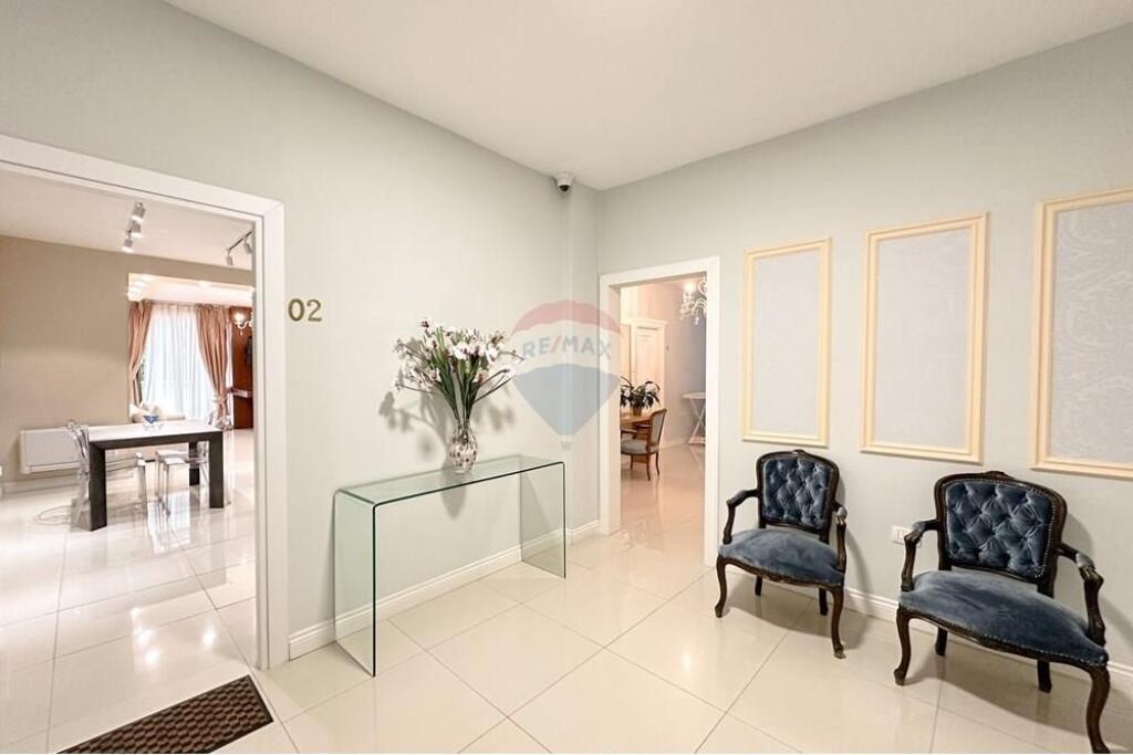 Three studios for sale in Bllok