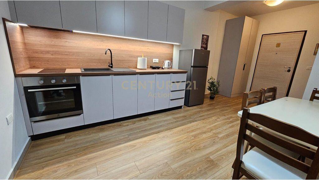 FOR RENT APARTMENT 2+1+2, FROSINA PLAKU STREET! 600 € /Month