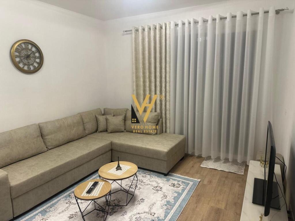 JEPET APARTAMENT 2+1+BLK ME QERA TEK UNIVERS CITY 450 EURO