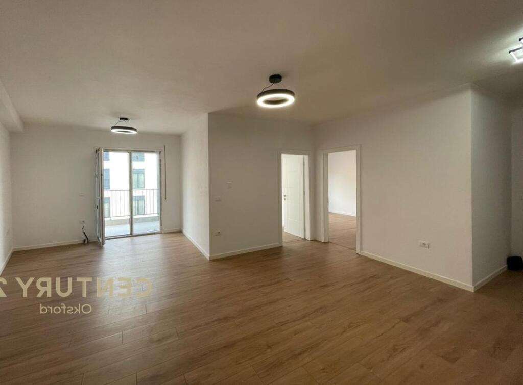 SHITET APARTAMENT 2+1 ME POST PARKIMI NE ASTIRE.