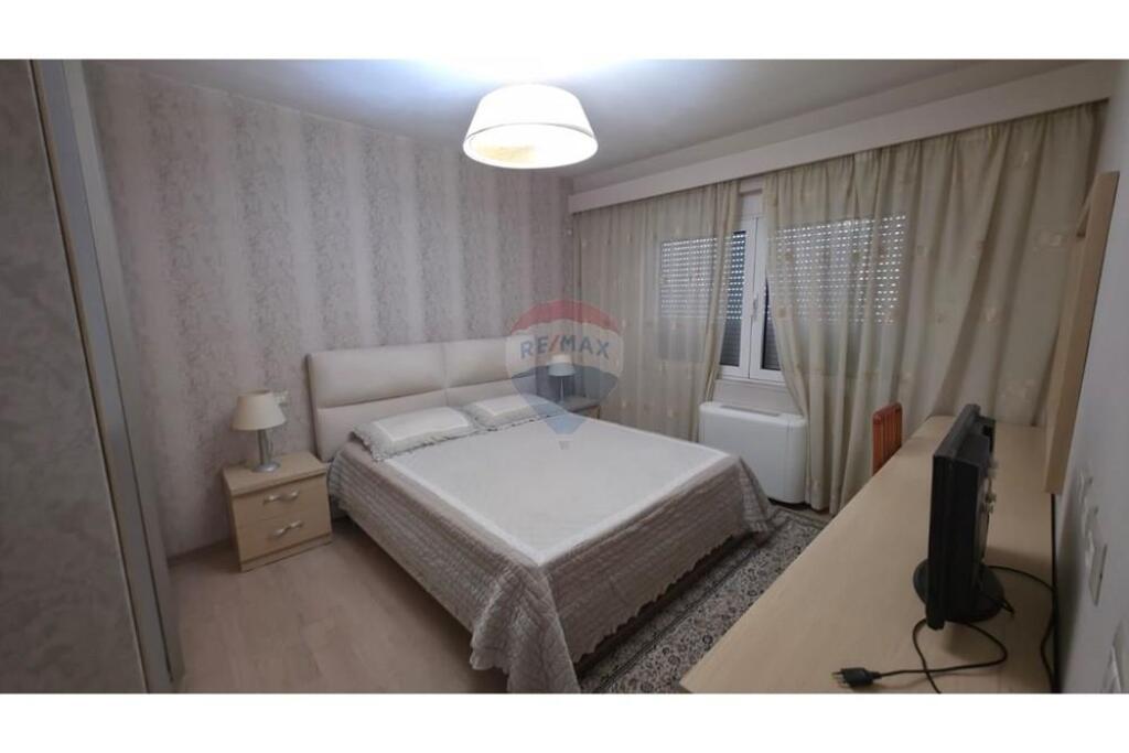 Apartment - For Rent - Ismail Qemali Street, Tirana
