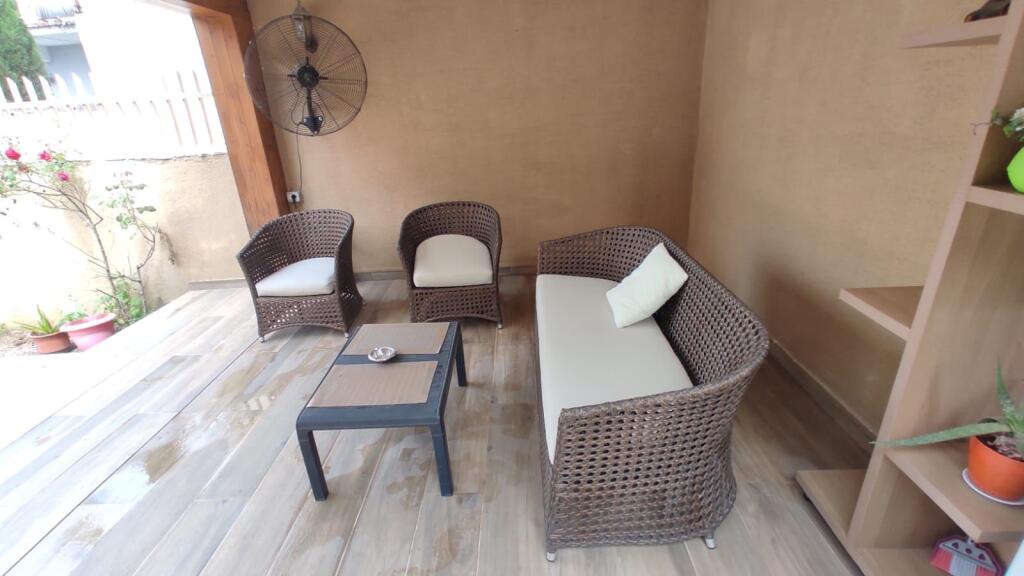 In Affitto: Casa 2+1+Cucina indipendente & 3 Posti Auto (Cortile) - *58.000 lek/mese* 📍 Campo di Aviazione - PARQUET | Condizionatore